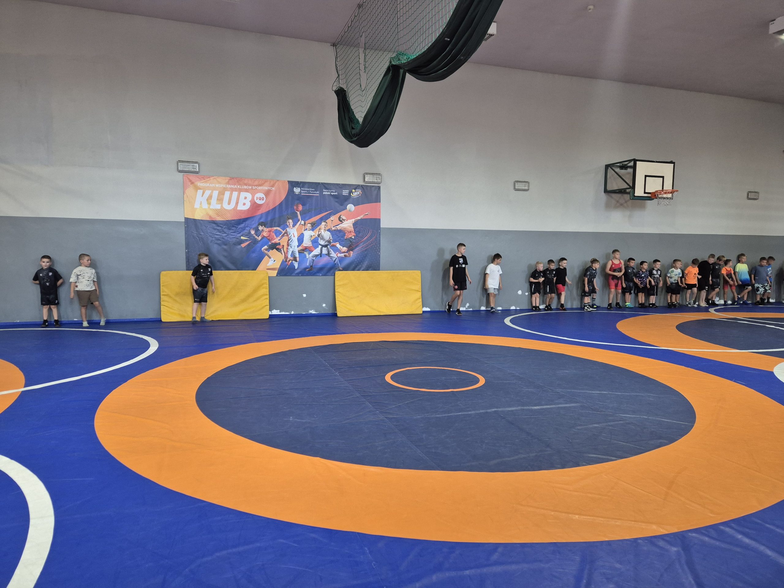 Hala sportowa MKZ Unia Racibórz podczas zajęć